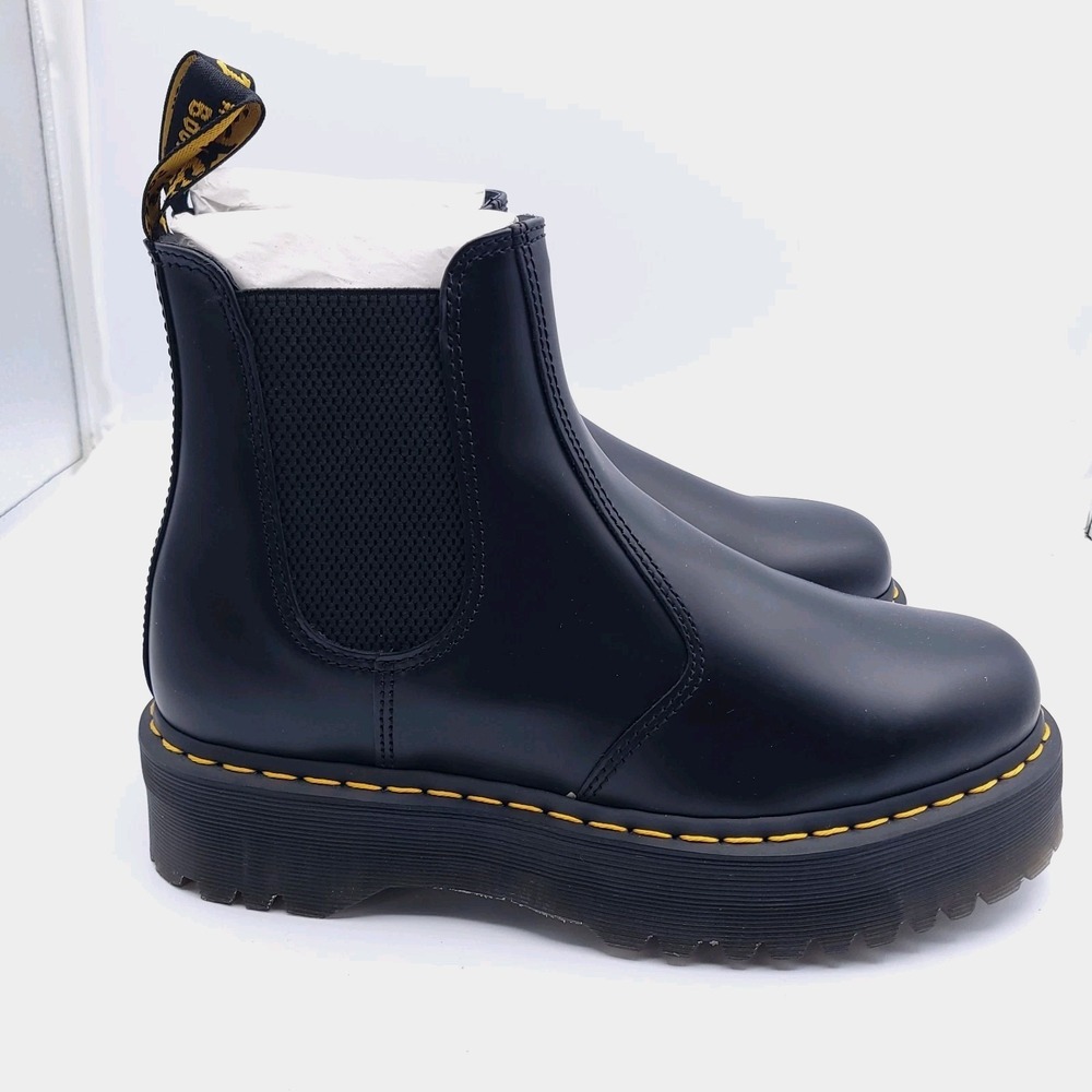 Dr. Martens 2976 Quad Retro Chelsea Boots Mens 10 Womens 11 Black Classic Style